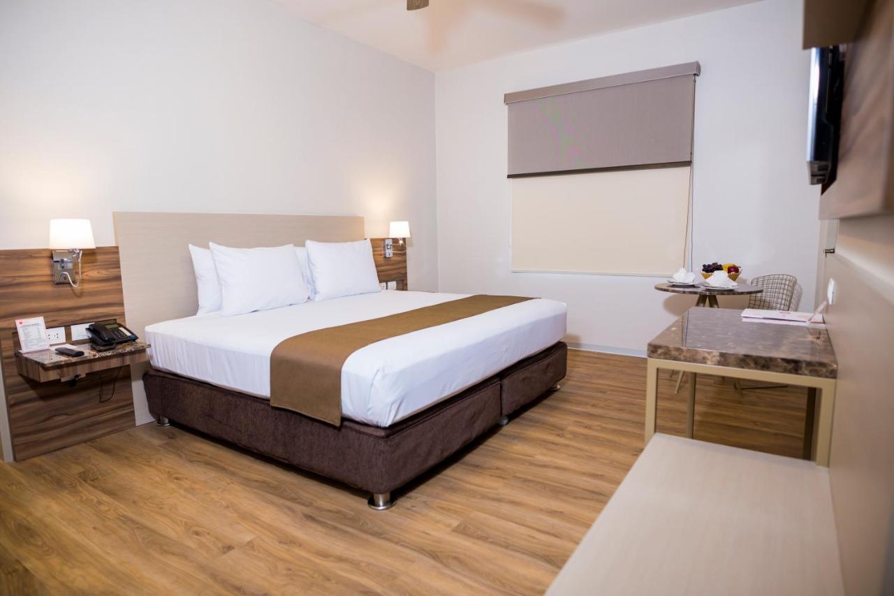Dm Hoteles Tacna Exterior photo