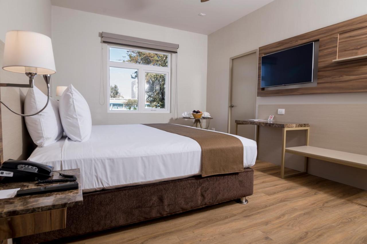Dm Hoteles Tacna Exterior photo