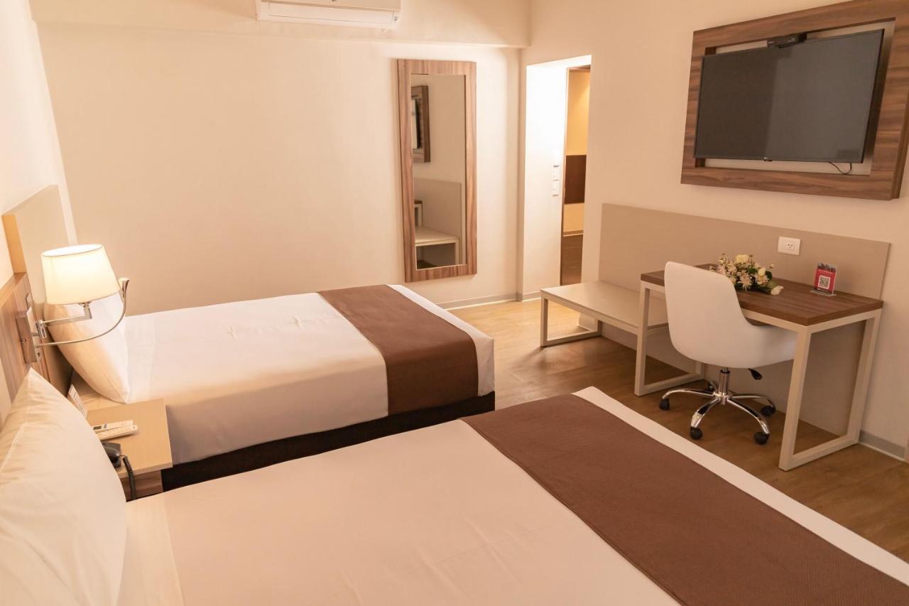 Dm Hoteles Tacna Exterior photo